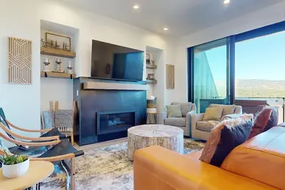 Image de Luxury | Hot Tub | Close to Lifts | Valley View Villas 3