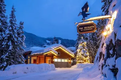 Image de Upscale Mountainside Chalet, Ski Access, Hot Tub