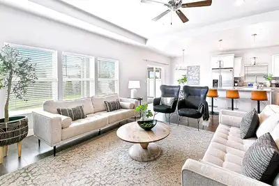 Image de Exquisite 3br 2br Vacation Nest by The Village