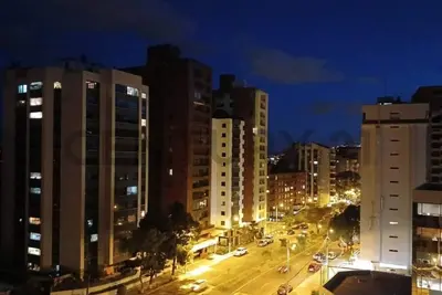 Beautiful and spacious fully equipped apartment\n\n