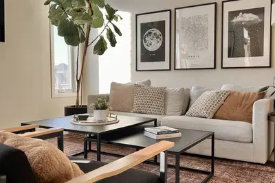 Cozy Home in the Suburbs