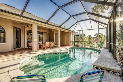 Image de 4 Bedroom House with Heated Pool in Apollo Beach