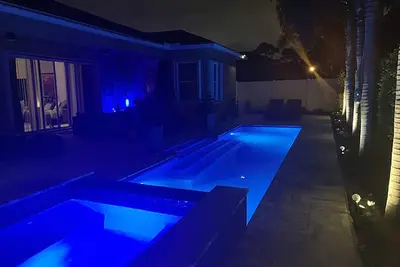 Image de Modern Oasis in Delray Beach: Steps from the Sand