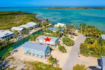 Image de Beautiful 3 Bedroom Canal Home in Ramrod Key, Fl with Open Water Views!
