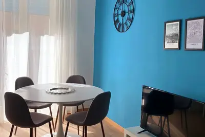 Image de Vesuvia, panoramic apartment in Vomero. Ideal for groups and families.