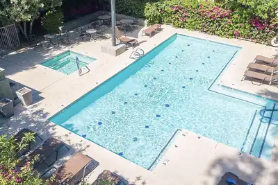 Image de Cozy 2br condo near downtown Gilbert!