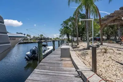 Image de Cozy on the Canal- 2-bedrooms ✔  Just minutes to Anna Maria Island ✔