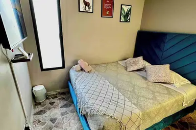 Image de Beautiful Studio Apartment Close To The Airport!