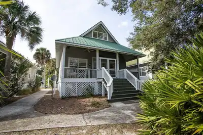 Image de 48 Davis Love Drive - New to Vrbo! Resort Access Included!