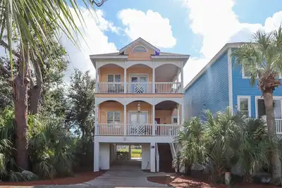 Image de 26 Sea Mist Road - New to Vrbo! Resort Access Included! Golf Cart Included!
