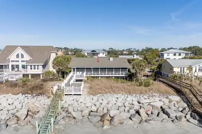 Image de Oceanfront Stunner! 474 Tarpon Blvd - New to Vrbo! Resort Access Included!