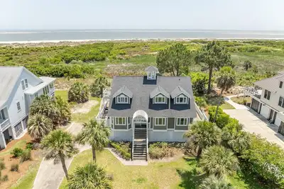 Image de 769 Marlin Drive - Oceanfront! Resort Access Included!