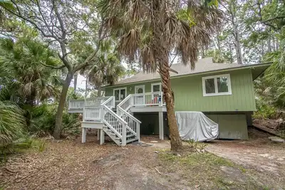 Image de 844 Marsh Dunes Rd - New to Vrbo! Resort Access Included!
