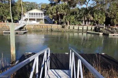 Image de 377 Tarpon Blvd - New to Vrbo! Resort Access Included!