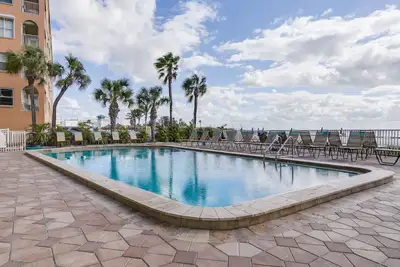 Image de Sandy Shores Condo Across from John’s Pass!