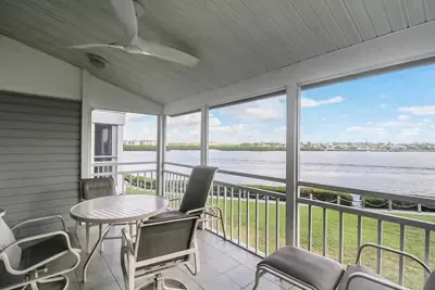 Image de Serene Siesta Key bayfront condo - 2 pools - pickleball - tennis - beach access - Gbb1368