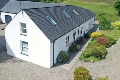 Image de Rustic Elegance in the Heart of Highlands: Your Barn Conversion Cottage