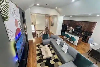 Image de Rodeo x World Cup Offer | Private Pool | Garage