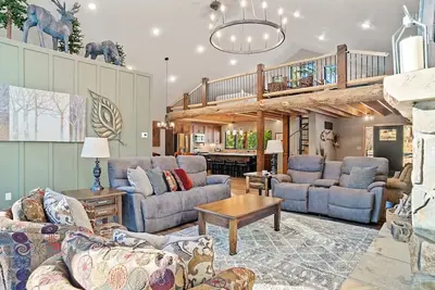Image de The Haven-Rustic Secluded Cabin