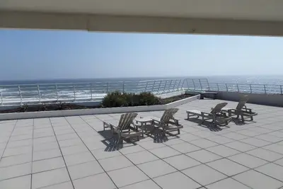 Image de Gulf Front Condo with Stunning Views!