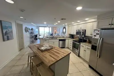 Image de Stunning Gulf Front unit. Eden West 305