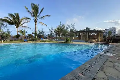 Image de Lux Suites Eden Seafront Apartments