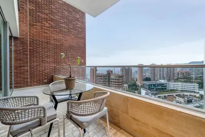 Image de Luxury apt El Tesoro With Ac and City View