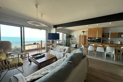 Image de Loft de Standing Face à la Mer-traversant-vue 360° à Canet en Roussillon