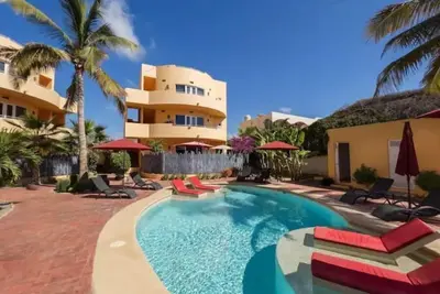 Image de 15a Beautiful Brand New 2br 2ba Condominium Pool