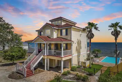 Image de Amazing Navarre Getaway, Incredible Views, Amenities!