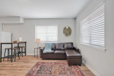 Image de Two bedroom/two bath apartment- 2 Pools, Near Beach/Boardwalk