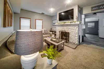 Image de Cozy Erie Vacation Rental w/ Patio & Seasonal Pool