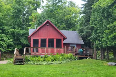 Image de Lakehouse Dream, on Big Manistique Lake Germfask\/Curtis Mich. Centrally located.