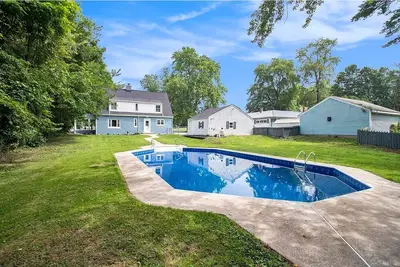Image de *GameRoom*Pool*2663ft²*King Bed*65\" Tv*1000Mbps