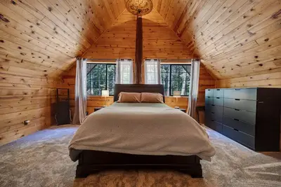 Kachess Lake Log Cabin