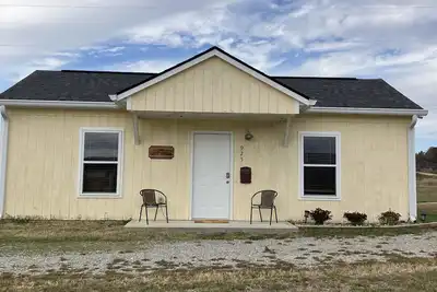 Image de The Nut Farm  20 minutes to Pigeon Forge\nSleeps 2 \/ No animals \/  No children