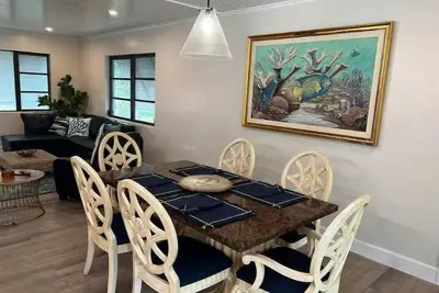 Image de Blue Moon-4 bedroom Beach Access