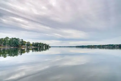 Image de Lakefront Texas Abode w/ Kayaks, Fire Pit & Patio!
