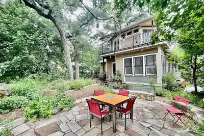 Image de Amazing and Unique Spacious 3bd in Hyde Park\n