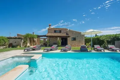 Maison de campagne \"Auba\" avec Wi-Fi et climatisation