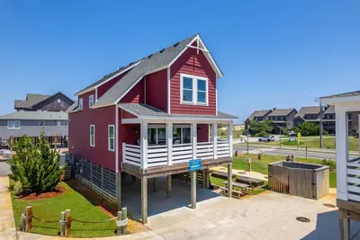 Image de Cape Hatteras Cottage:Semi-Oceanfront, Private Hot Tub, Access to Community Pool