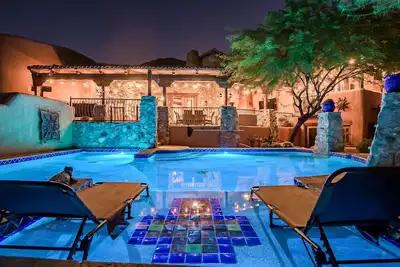 Image de Mountainside 4. 6 acre lot w/ Views + Pool, Hot Tub and More!