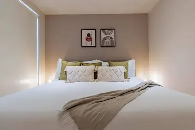 Image de Capitalia | Modern 1br Escape