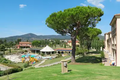 Image de Bel appartement pour 6 personnes avec piscine, Wifi, climatisation, Tv, terrasse et parking