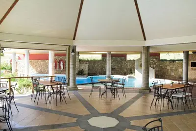 Image de Confortable appartement pour 6 personnes avec piscine, climatisation, Wifi, Tv, terrasse et parking