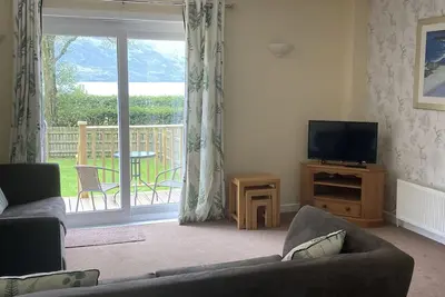 Image de Tranquil surroundings close to the Loch beach access only 10 miles to Ben Nevis.