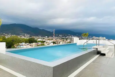 Image de Mountainview Condo in La Versalles with Roof Pool!