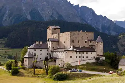 Image de Appartement de vacances Nauders pour 1 - 6 personnes avec 3 chambres à coucher - Château\/château for