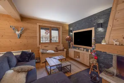 Image de Chalet 'Cécile' avec vue sur la montagne, terrasse privée et Wi-Fi