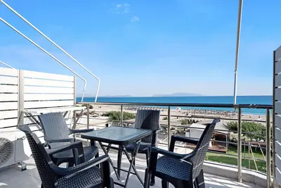 Image de Studio 'Iguana 17' avec vue sur la mer, Wi-Fi et climatisation